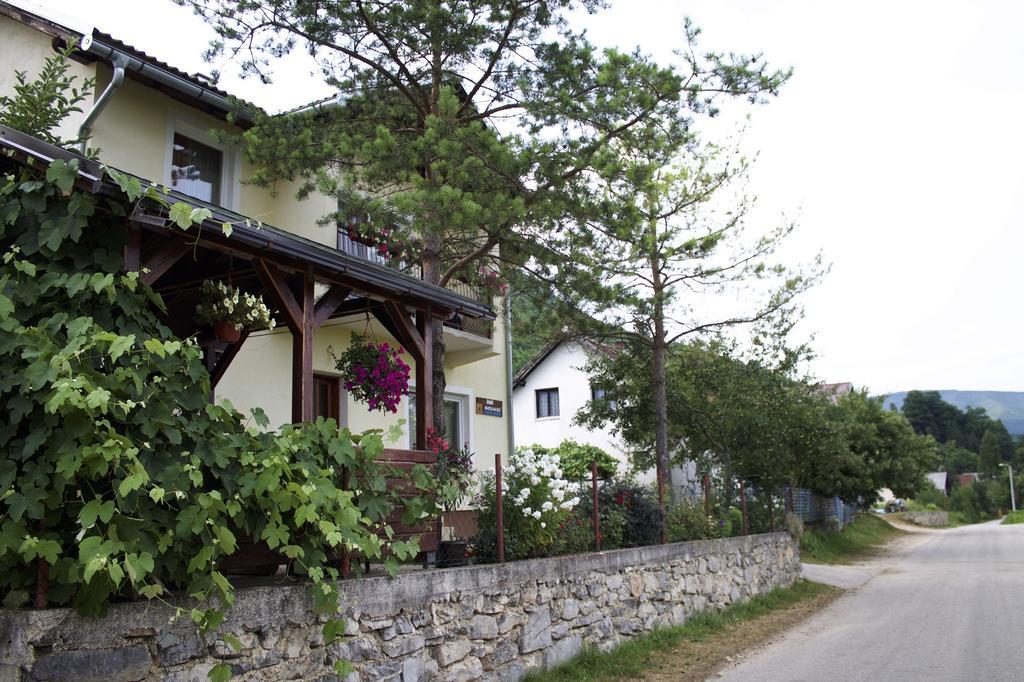 Guest House Sobic Sipovo Exterior photo